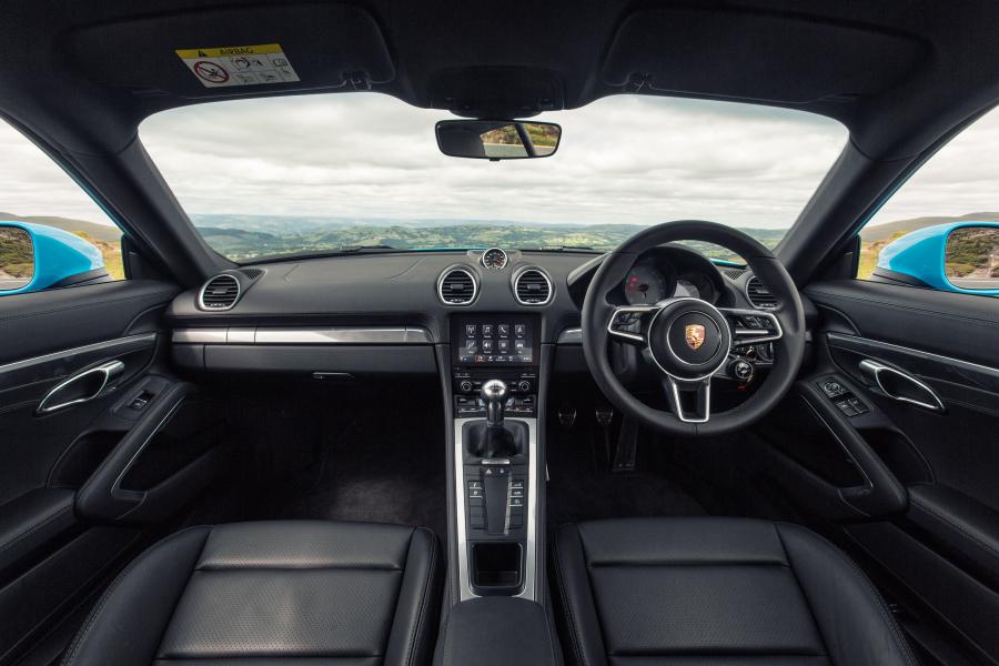 Торпедо Porsche 718 Cayman S 2016 года  (UK) (фото 14 из 14)